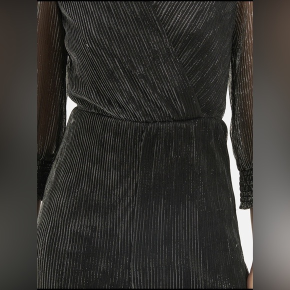 Shimmer jumpsuit - Picture 3 of 3